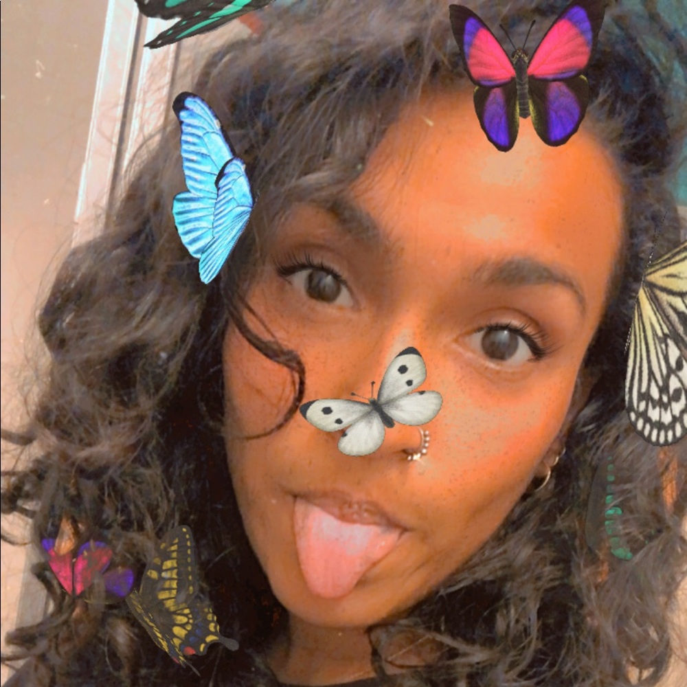 Meet your Posher, Akshaya